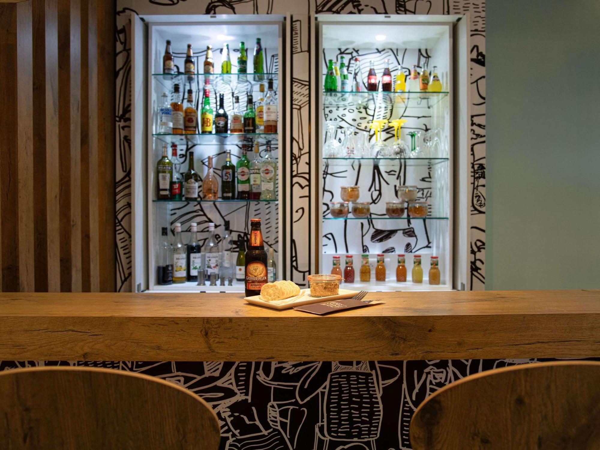 Ibis Paris Canal Saint Martin Экстерьер фото