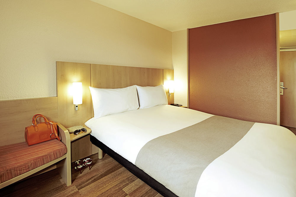 Ibis Paris Canal Saint Martin Экстерьер фото
